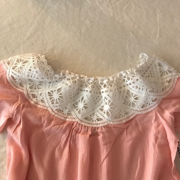 ✅HOST Pick✅ Iris Los Angeles Top, Size Small - Picture 5 of 5